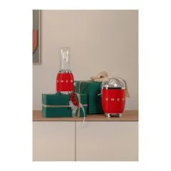 Smeg PBF01RDEU blender