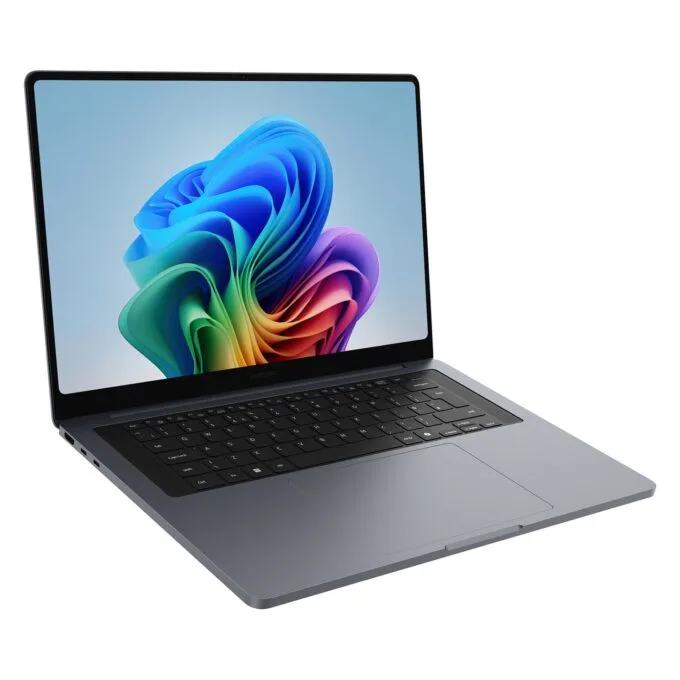 Samsung Galaxy Book6 Ultra NP960UJHE-EXP — image 7