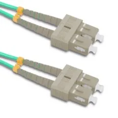 Qoltec Patchcord fiber optic SC/UPC - SC/UPC | Multimode | 50/125 | OM4 | Duplex | 10m