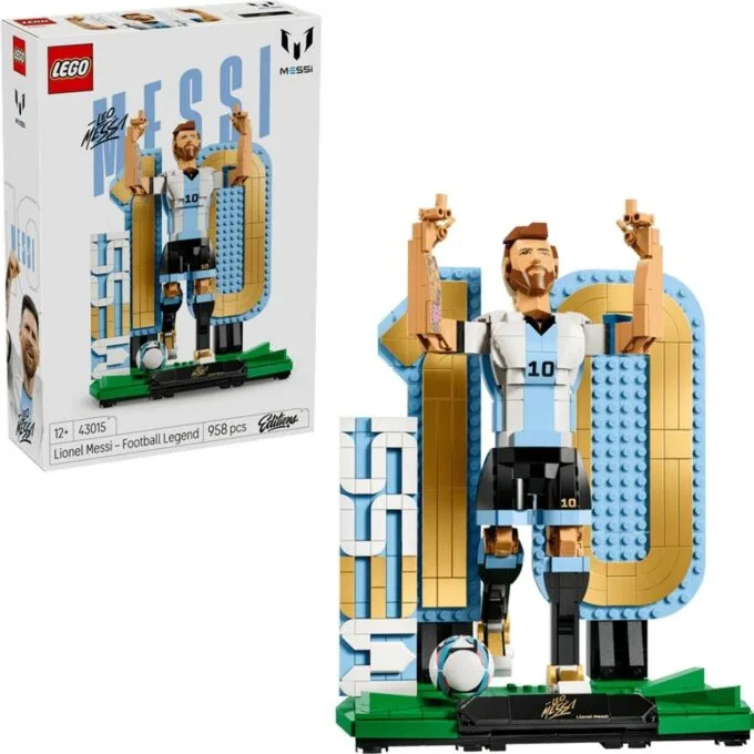 LEGO Editions Sports 43015 Lionel Messi — a football legend — image 1