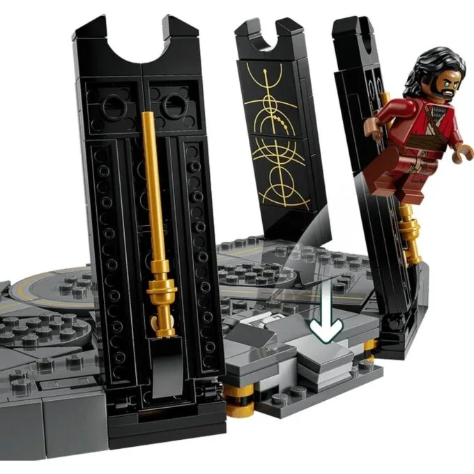 LEGO Star Wars 75385 Ahsoka Tano duel on Peridea — image 5