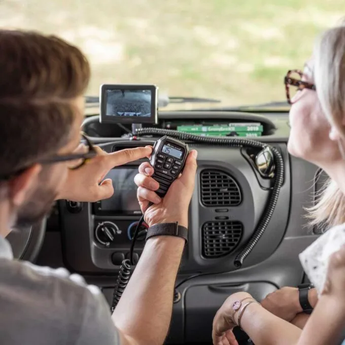 Midland M5 CB AM/FM Car Radio Camper Bundle KIT253 — image 2