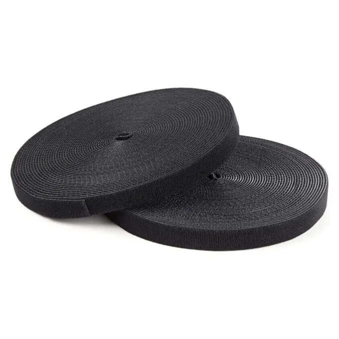 StarTech.com HKLP25 cable tie — image 1