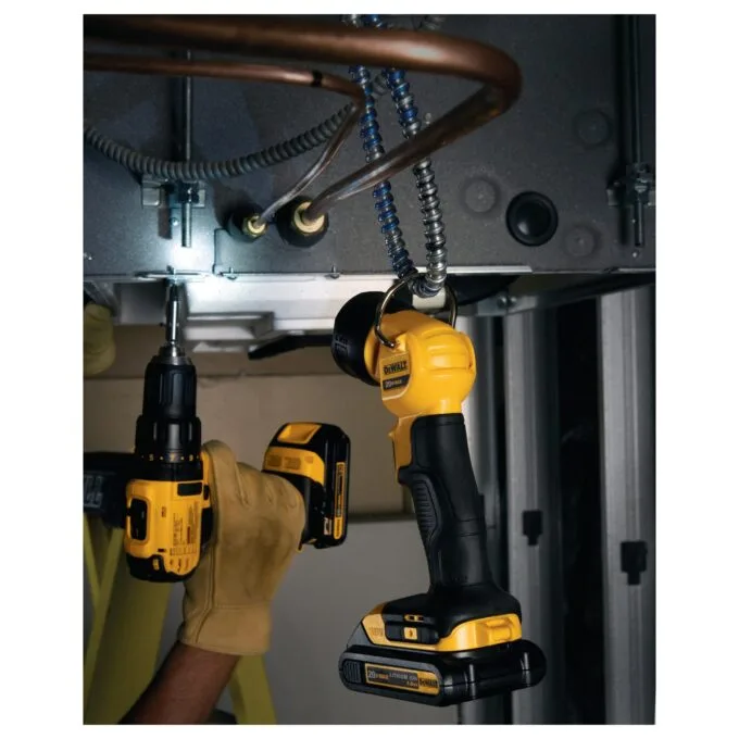 DeWALT DCL040 — image 7