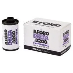 Ilford 3200 Delta 135-36 — image 1