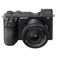 Sony Alpha ILCE-6700 + Sony SELP lens 16-50mm black