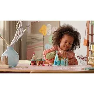 LEGO Disney 43278 Miniature castle in Arendelle and Ice Palace Elza — image 7