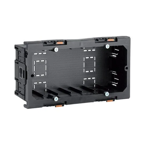 Hager G2860 socket-outlet — image 1