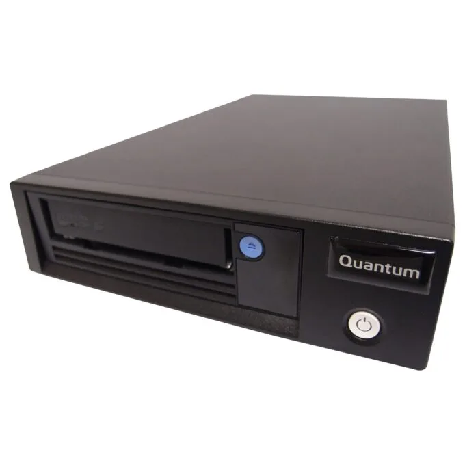 Quantum LSC33-ATDX-L8JA backup storage device — image 1