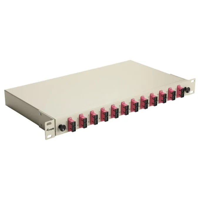 Equip 337305 patch panel — image 1
