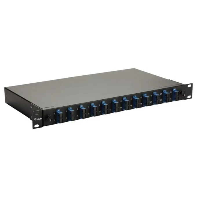 Equip 337300 patch panel — image 1